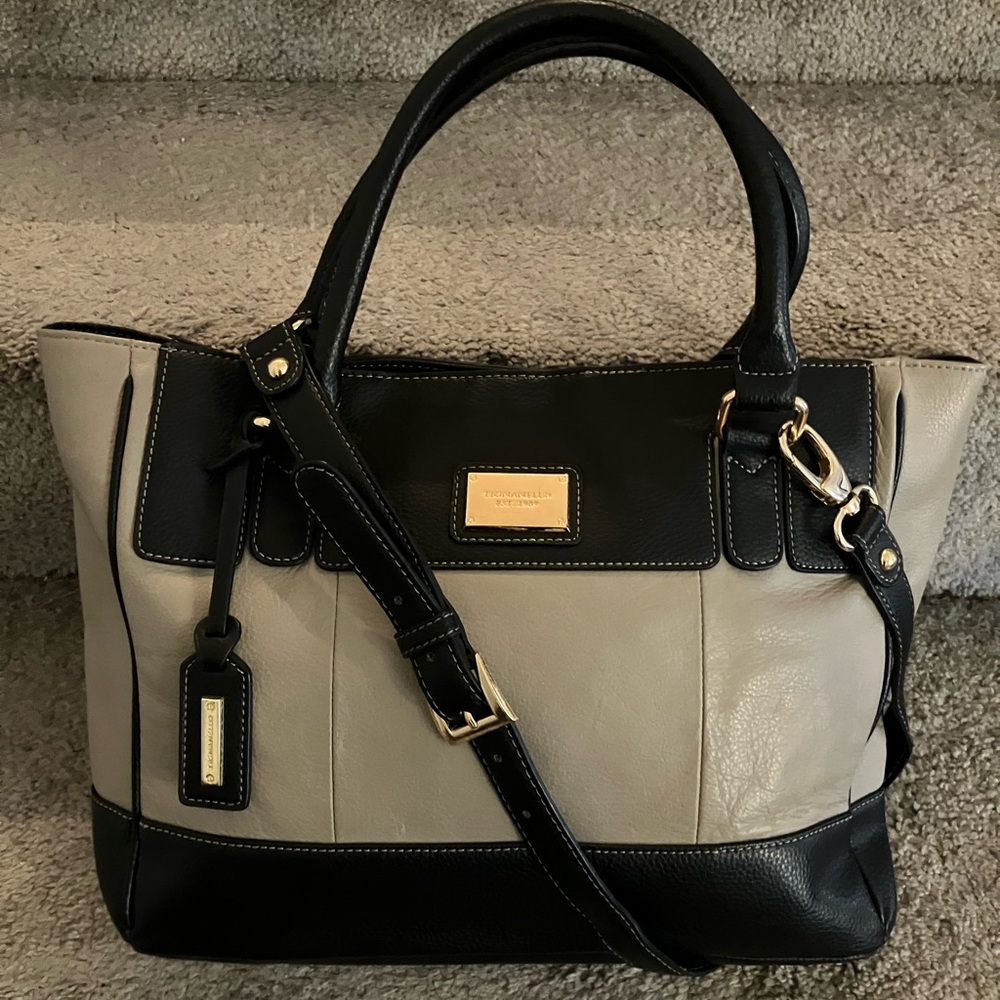 LIKE NEW! PERFECT AND SPOTLESS!TIGNANELLO BLACK & TAUPE LEATHER TOTE CROSSBODY - Picture 2 of 13